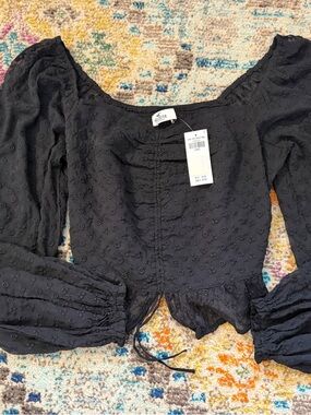 Hollister embroidered long sleeve crop top